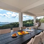 Сasa de vacaciones Ria With Heated Pool By Interhome