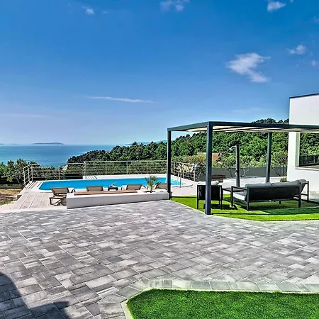 Ria With Heated Pool By Interhome * Trogir