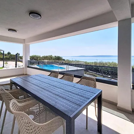 Ria With Heated Pool By Interhome Ferienhaus