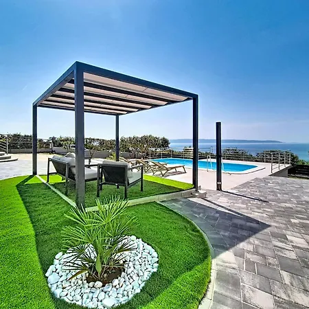 Ferienhaus Ria With Heated Pool By Interhome *