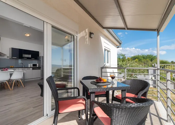 Ria With Heated Pool By Interhome * Τρογκίρ